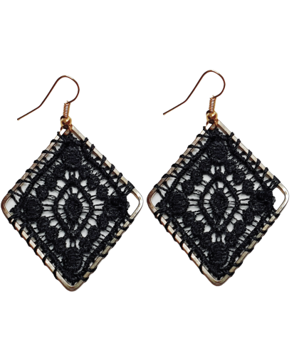 BOUCLES D'OREILLES CROCHET LOSANGE NOIR